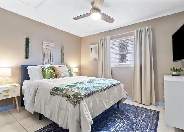 Spanish 61 Apartment